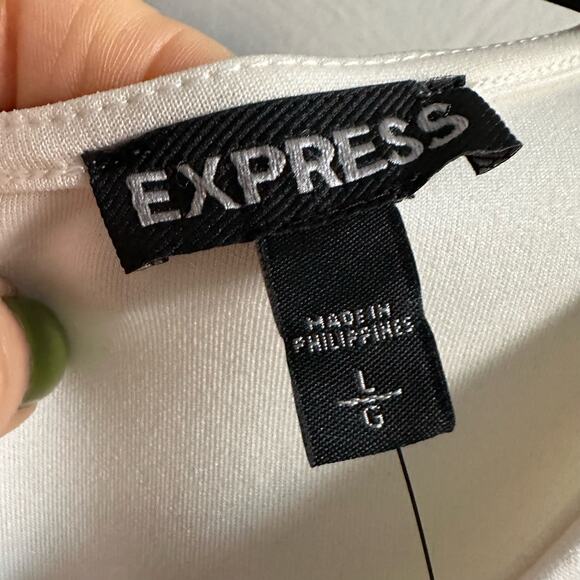 Express White Cropped Short Sleeve Exposed Zipper Top - Picture 6 of 9